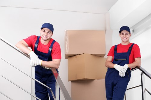 Moving crew handling stairs and access in a Crossness flat move