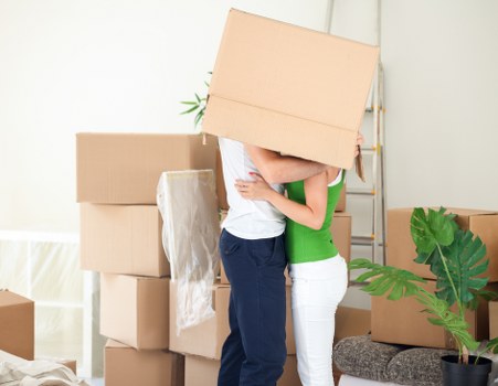 Packing and loading service for homes and businesses in Crossness